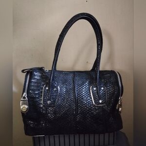 B Makowsky black leather bag